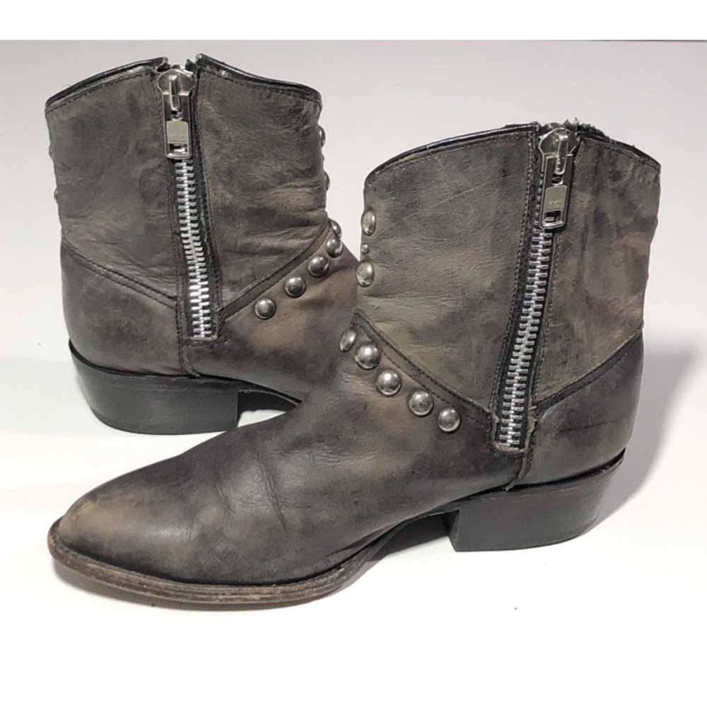 Matisse Studded Ankle Moto Leather Boots  6.5 Taupe Distressed Zip Pointed Toe